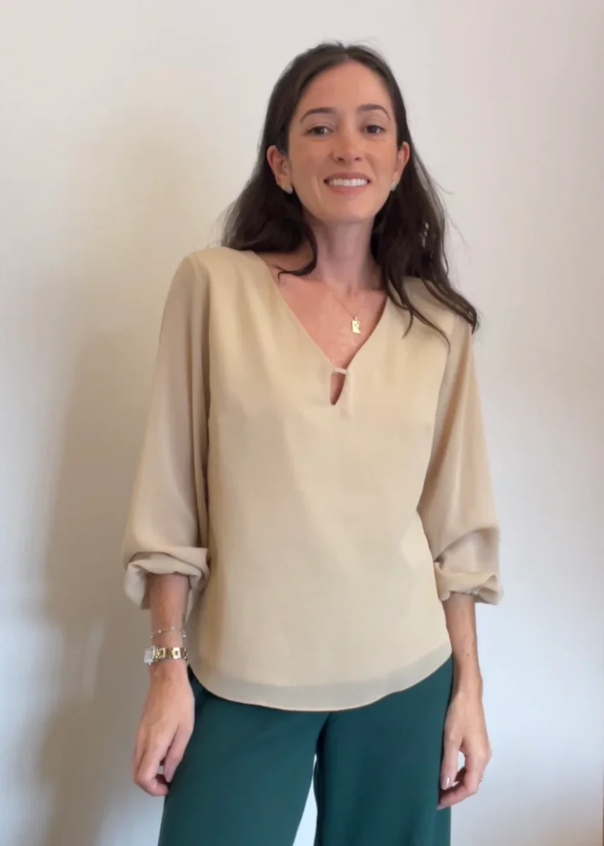 Blusa Mangas Bufantes Decote V Cora Bege - Image 5