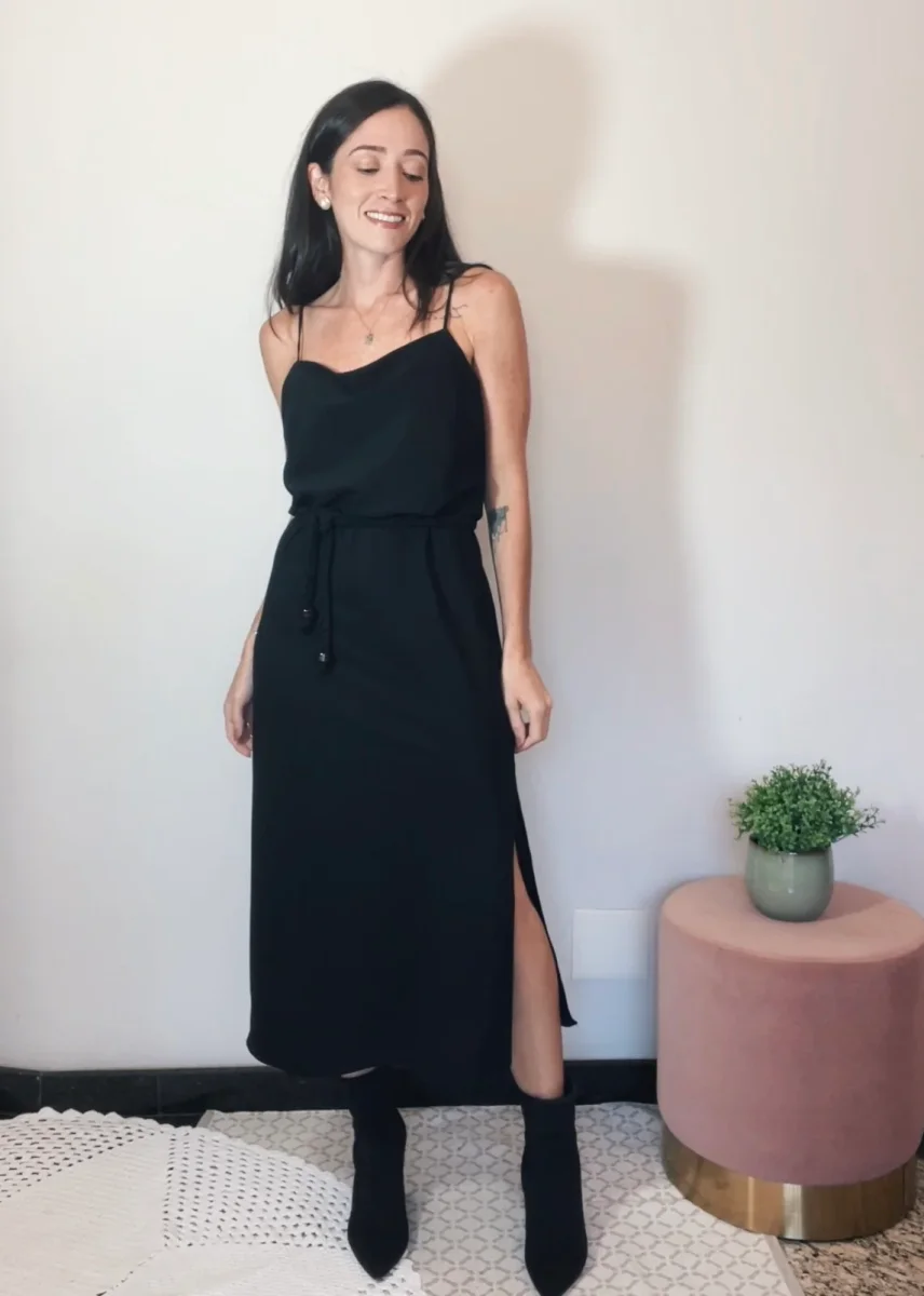 Vestido Midi Degagê Kate Preto