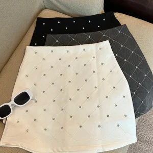 Short Saia Alfaiataria Detalhes Star - Alfaiataria l CAROL ESPAÇO FASHION