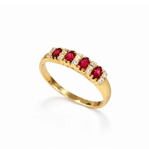 ANEL EM OURO COM ZIRCÔNIAS