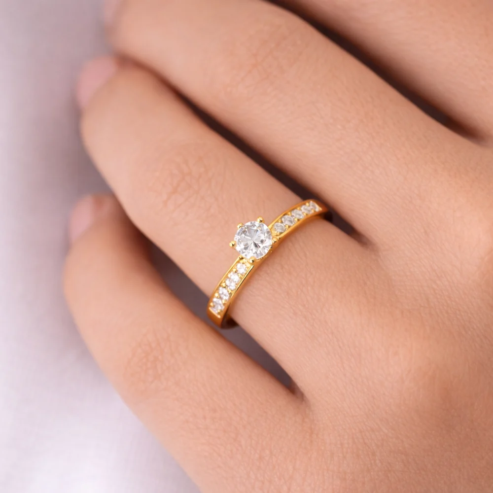 ANEL EM OURO COM DIAMANTES DE LABORATORIO - Image 4