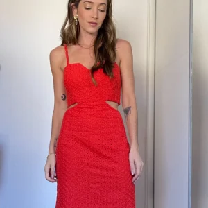 Vestido Curto Recortes Laise Elis Vermelho Caprese
